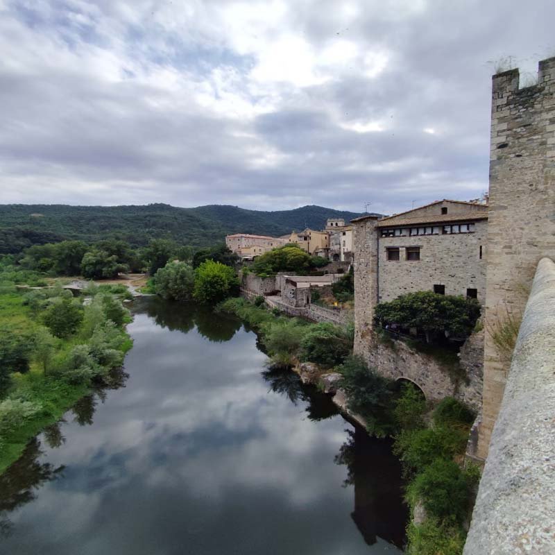 Girona, Roca Brothers & Besalú